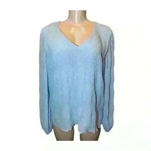 NWT WHITE HAUCE BLACK MARKET BLOUSE SIZE M